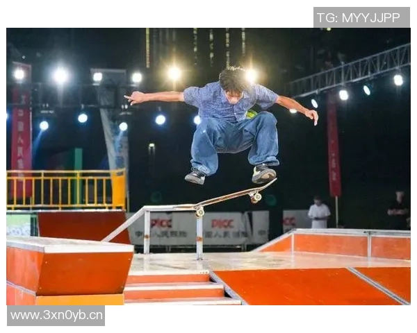 深圳滑板队在世界滑板锦标赛中的耐力表现分析与启示 深圳滑板队在世界滑板锦标赛中的耐力表现分析与启示